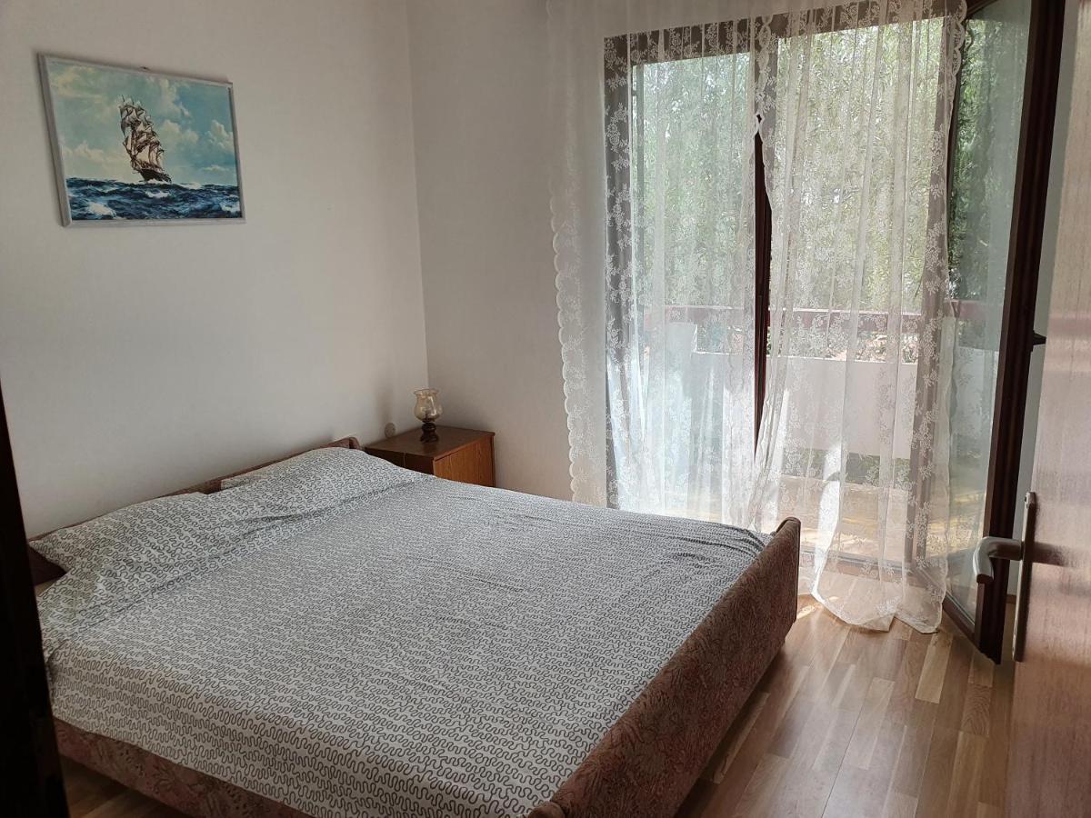 Aenona Sunny Apartment Vrsi Esterno foto